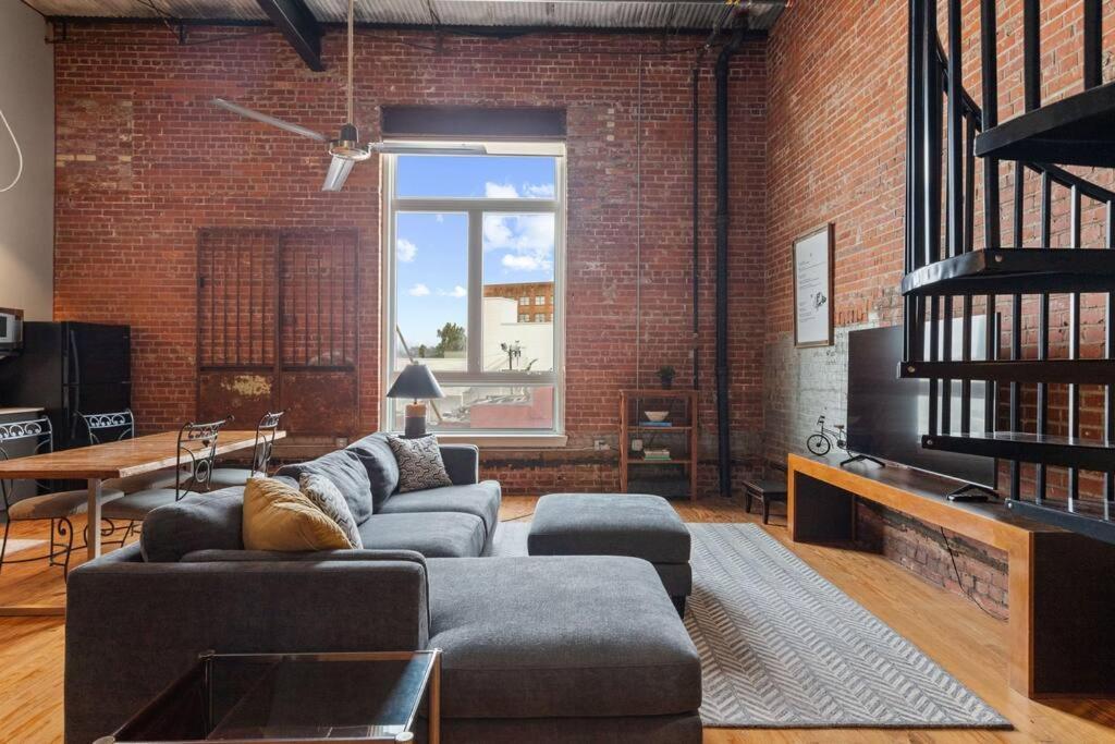 Cajun Stays-Buchanan Loft #4 Lafayette Exterior foto