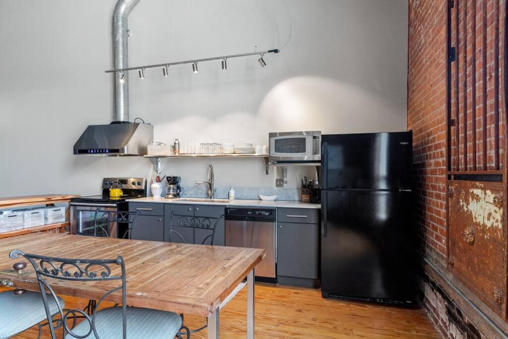 Cajun Stays-Buchanan Loft #4 Lafayette Exterior foto